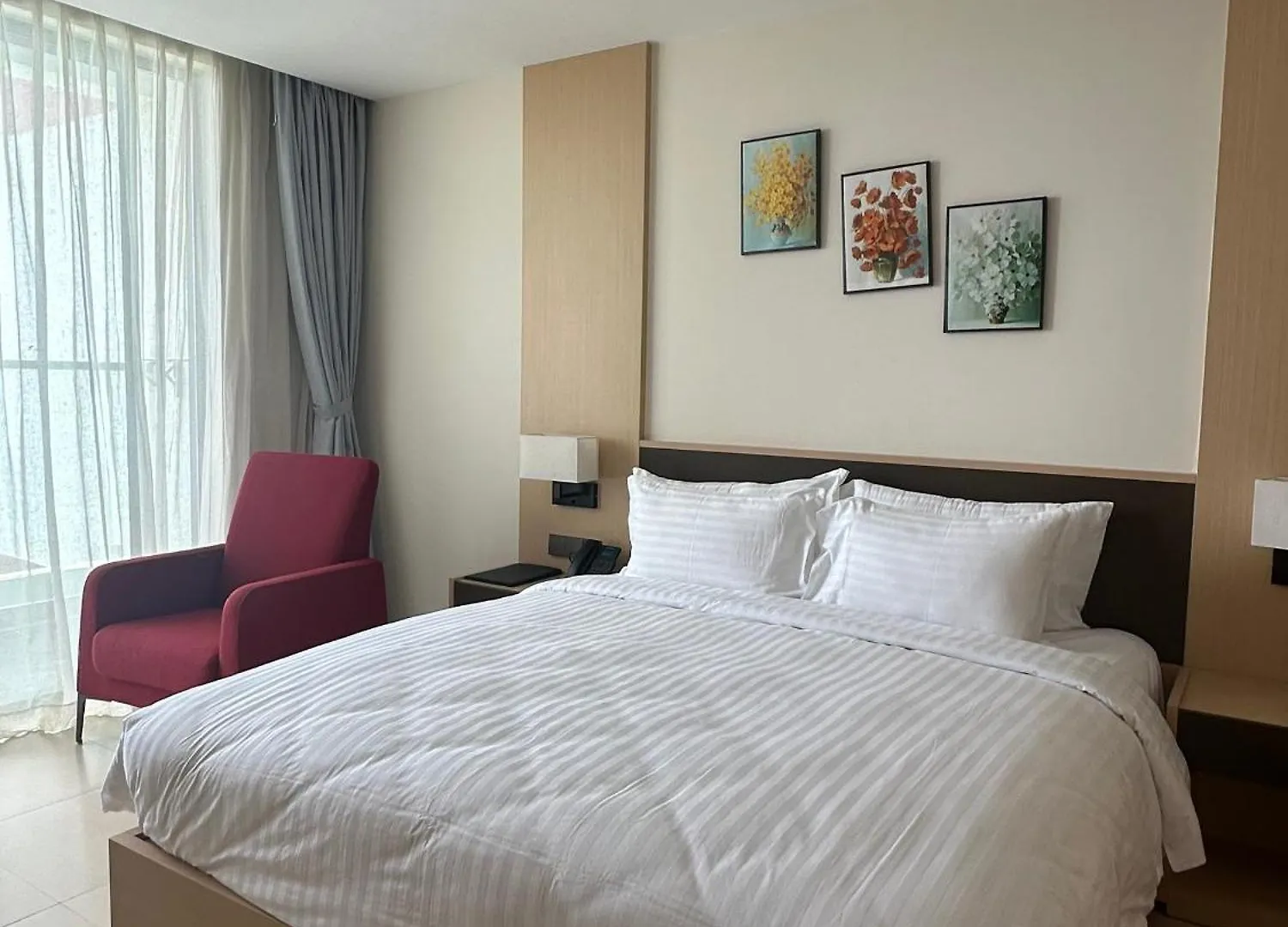 Infinity Sea View Apartment - The Arena Cam Ranh 0*,  Vietnam